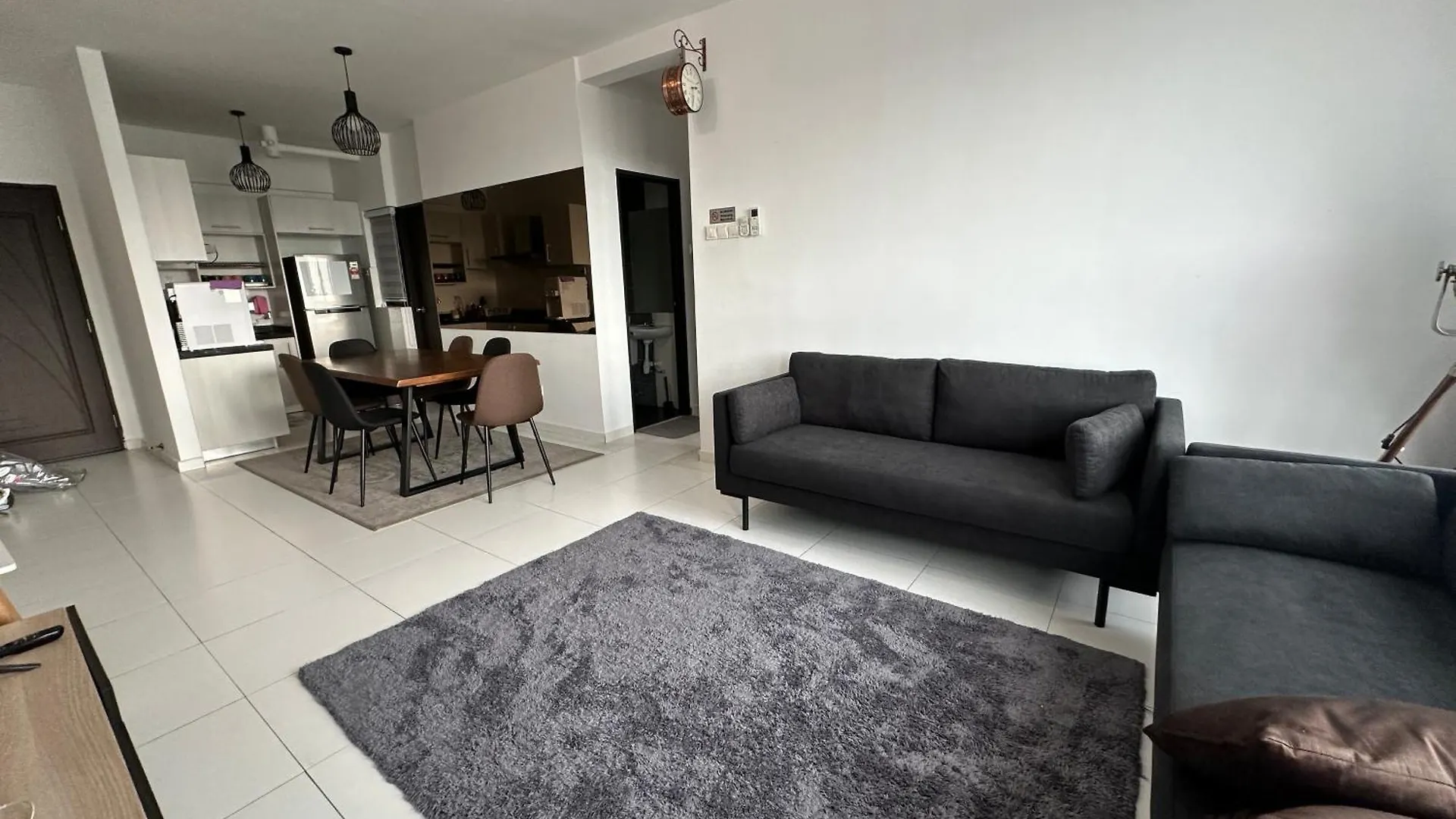 Apartment Kyra The Heights Residence Condo Ayer Keroh Melaka Wifi, Netflix & Pool Malaysia
