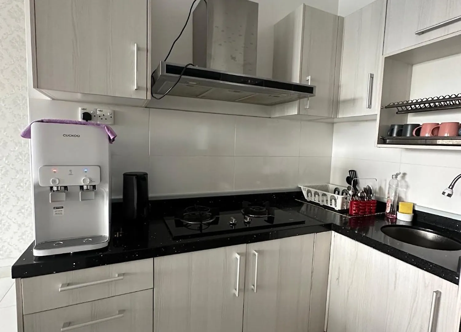 Apartment Kyra The Heights Residence Condo Ayer Keroh Melaka Wifi, Netflix & Pool