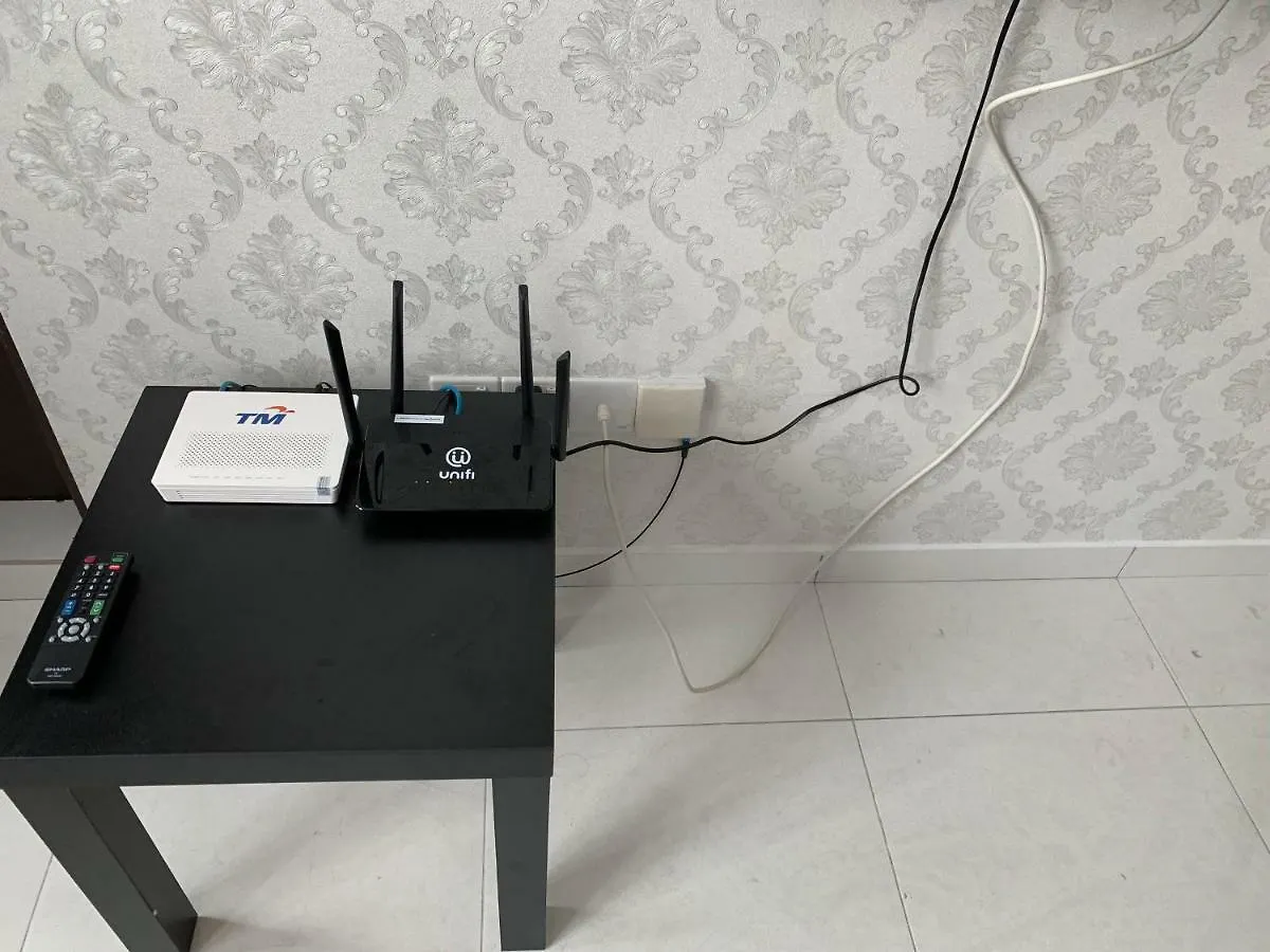 Kyra The Heights Residence Condo Ayer Keroh Melaka Wifi, Netflix & Pool Malaysia